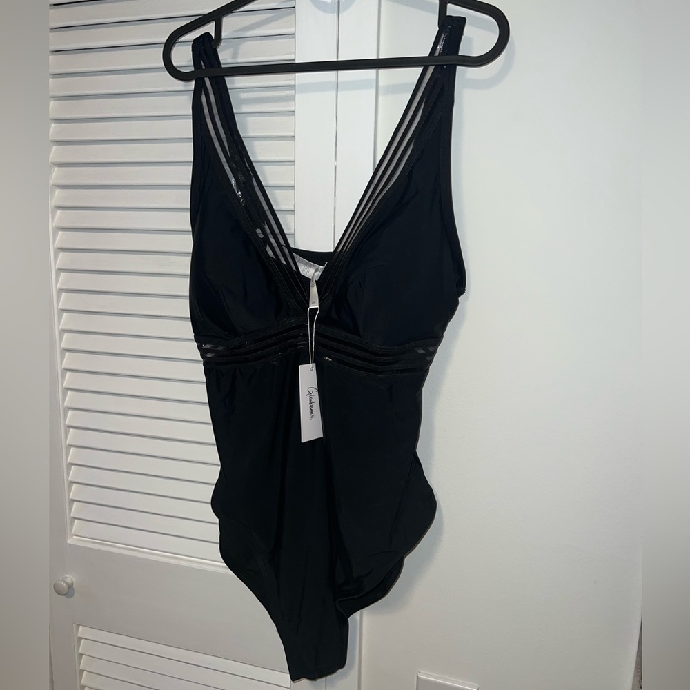 Cupshe Plus Size one-piece swimsuit